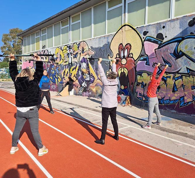 Groupe de personnes faisant du sport à Montpellier